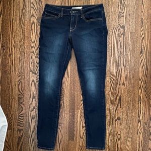 Dark Wash Levi’s
